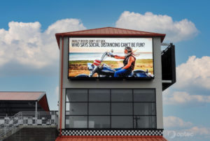 16MM 119X244 Full Color LED Signs