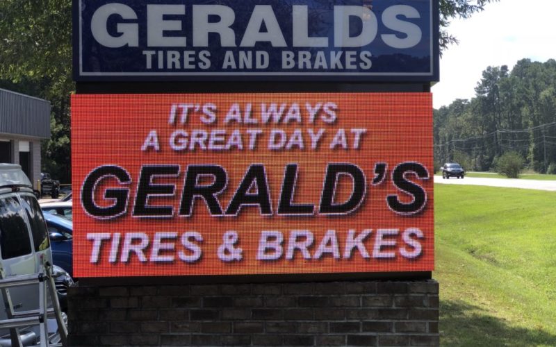10MM 120X240 Matrix Full Color LED Signs