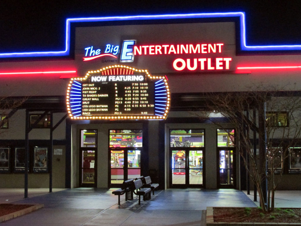 10MM 90X210 Matrix Full Color LED Signs