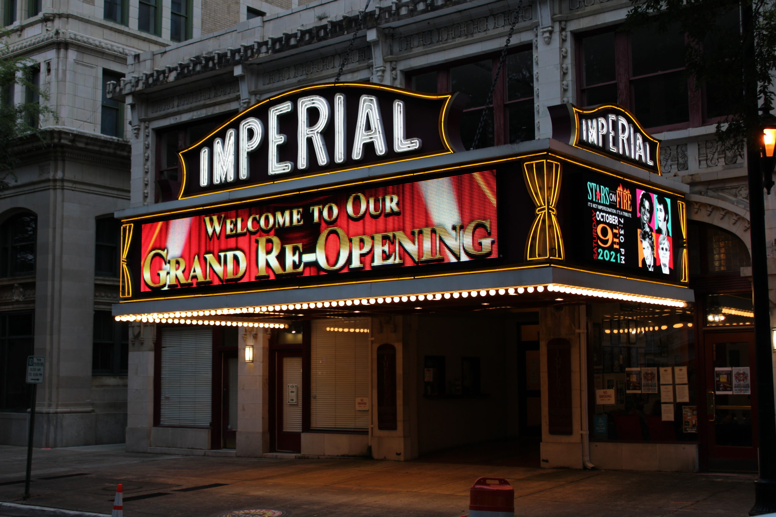 Electronic on sale marquee signs