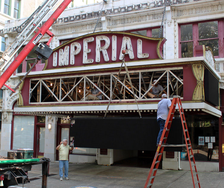 Imperial Theater 6MM 108X192 Full Color LED Signs
