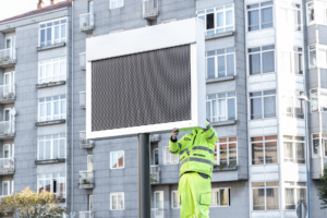 digital sign maintenance